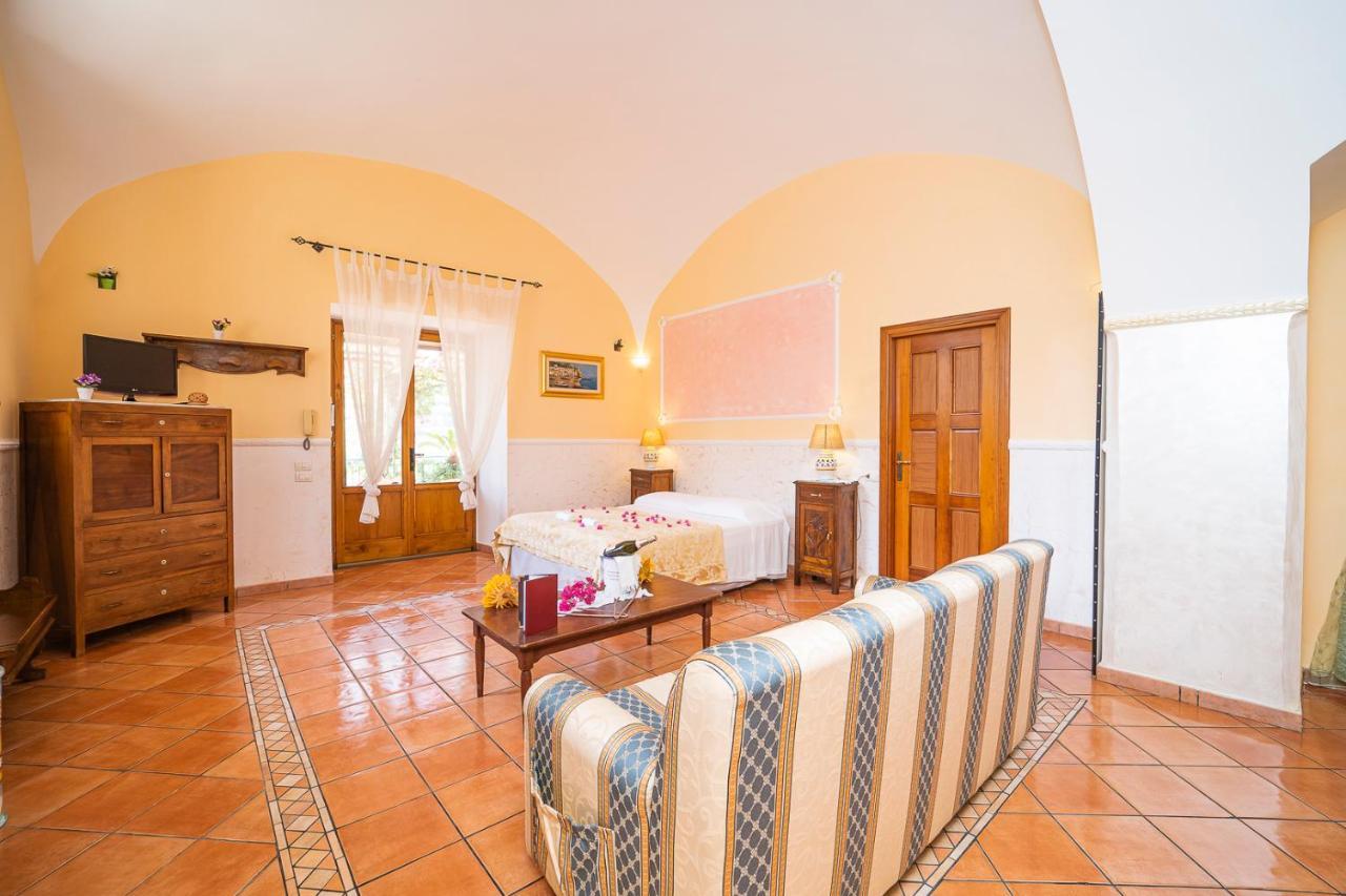 マイオーリ Montagnella Relax Bed & Breakfast エクステリア 写真