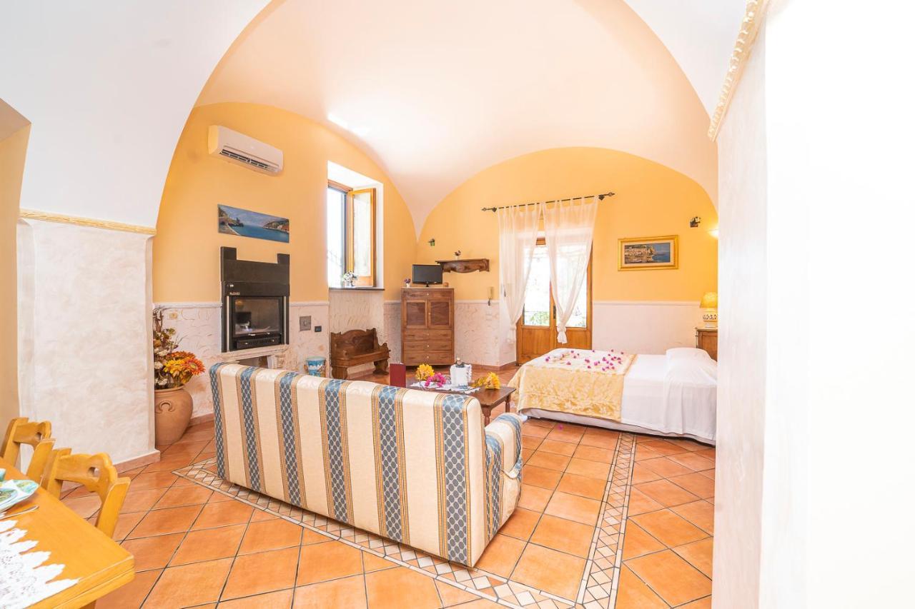マイオーリ Montagnella Relax Bed & Breakfast エクステリア 写真