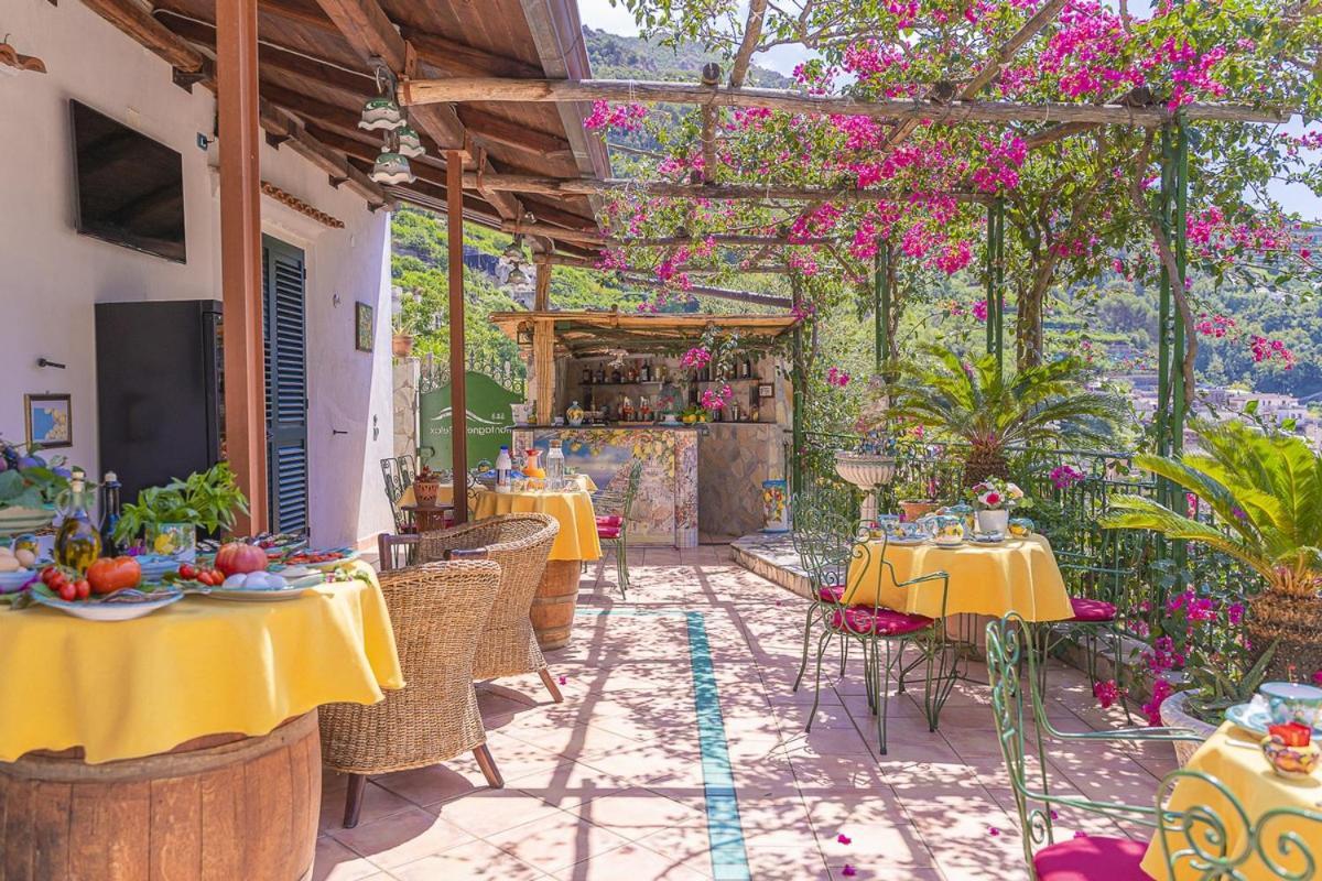 マイオーリ Montagnella Relax Bed & Breakfast エクステリア 写真